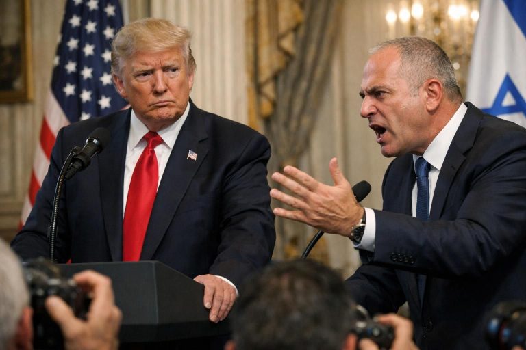 trump mengumumkan gencatan senjata di lebanon yang mengejutkan, sementara menteri israel memberikan tanggapan keras dengan kemarahan yang meluap.